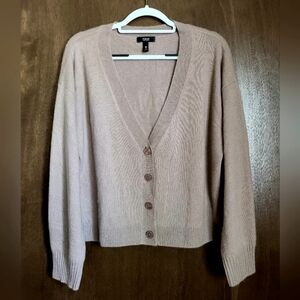 EUC AQUA 100% Cashmere V-neck Cardigan 🤎